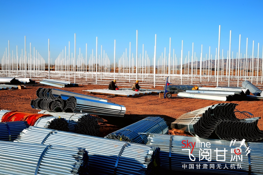 【飞阅凯发k8】张掖甘州：建好大棚播种希望